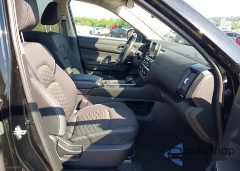 2024 Nissan Pathfinder Sv 4Wd from USA, damaged, VIN 5N1DR3BD3RC277127